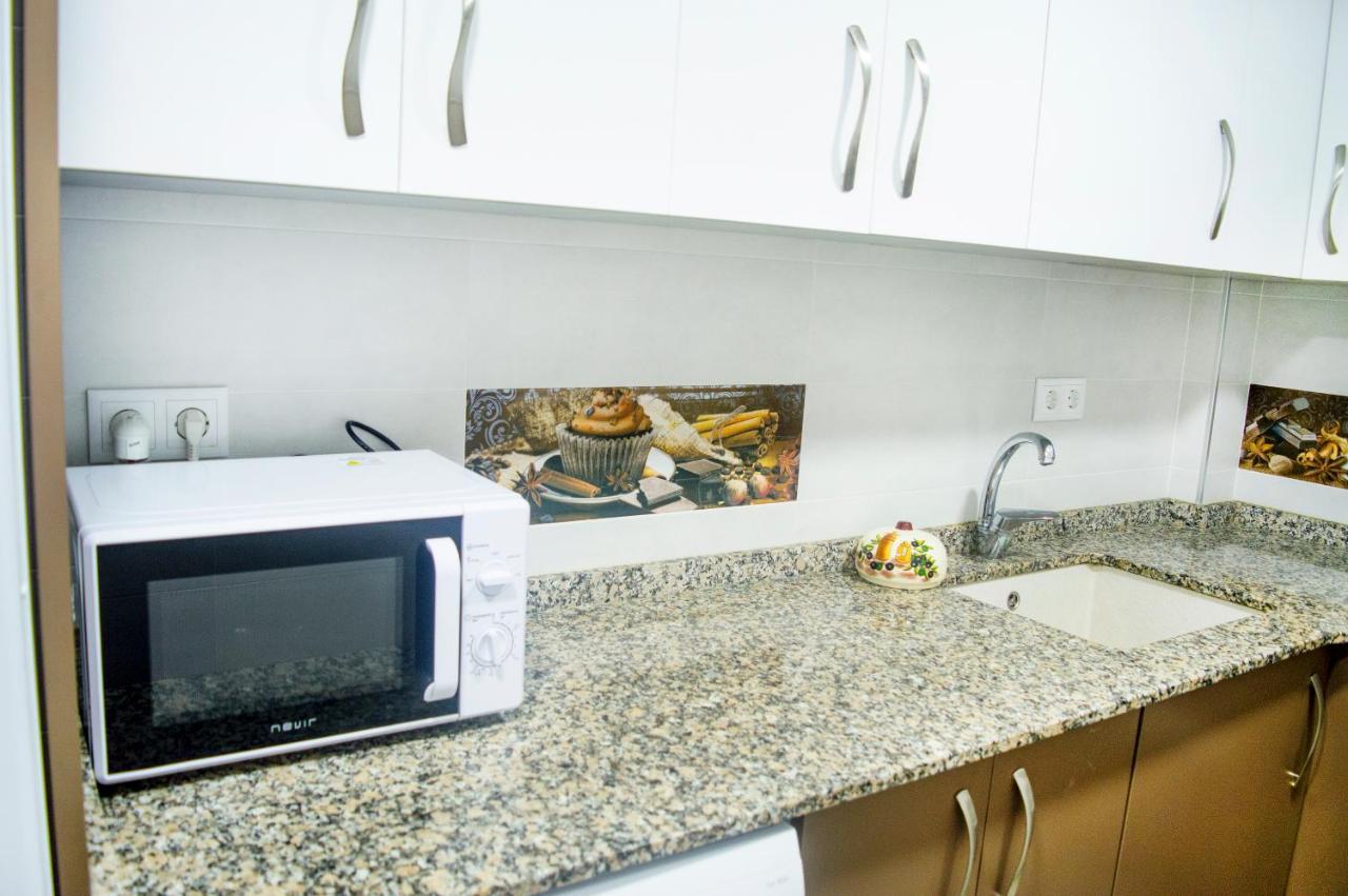Apartamento Ibanez Benidorm Bagian luar foto