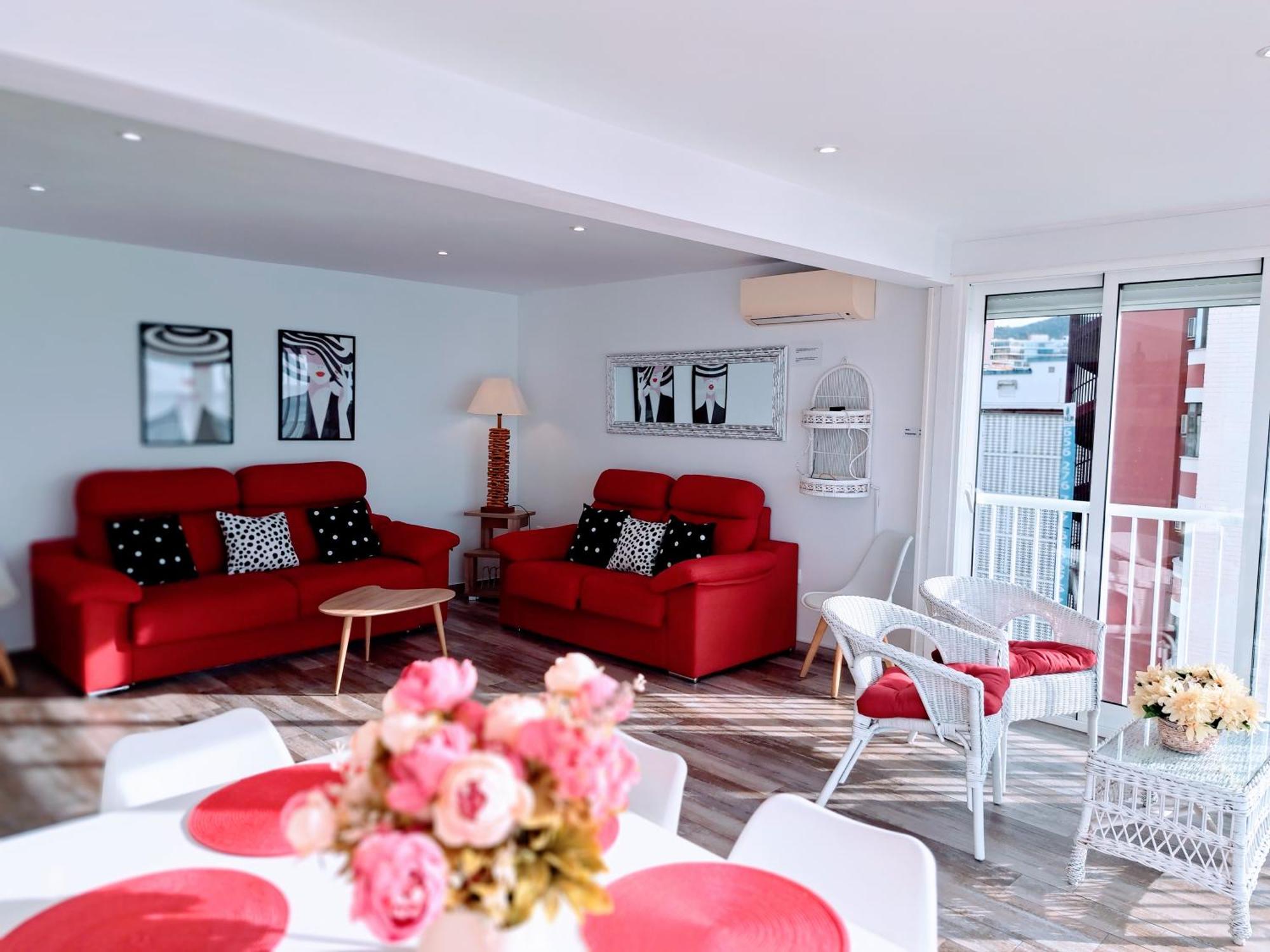 Apartamento Ibanez Benidorm Bagian luar foto