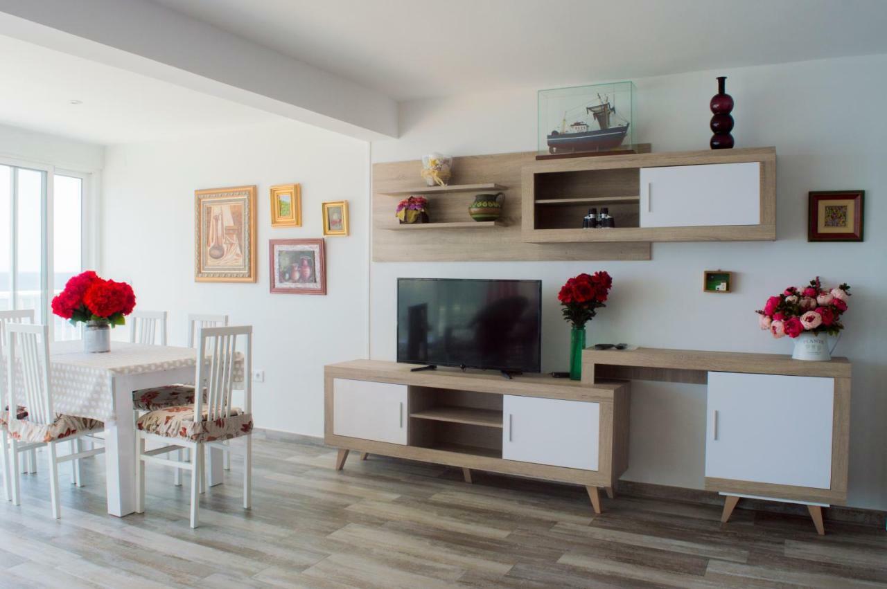 Apartamento Ibanez Benidorm Bagian luar foto
