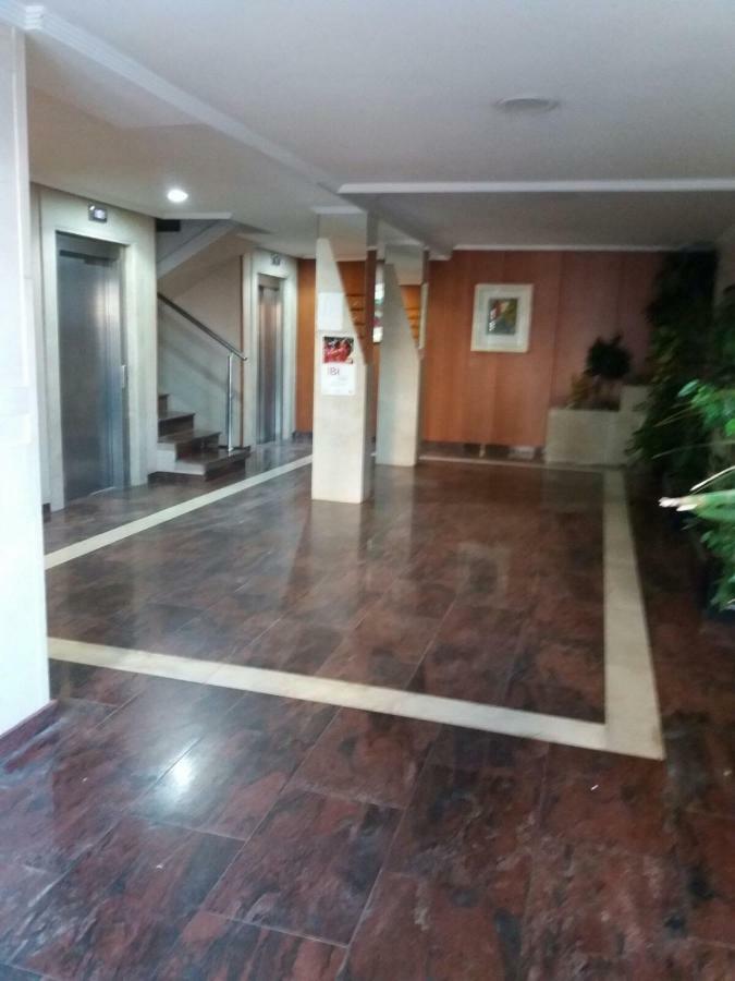 Apartamento Ibanez Benidorm Bagian luar foto
