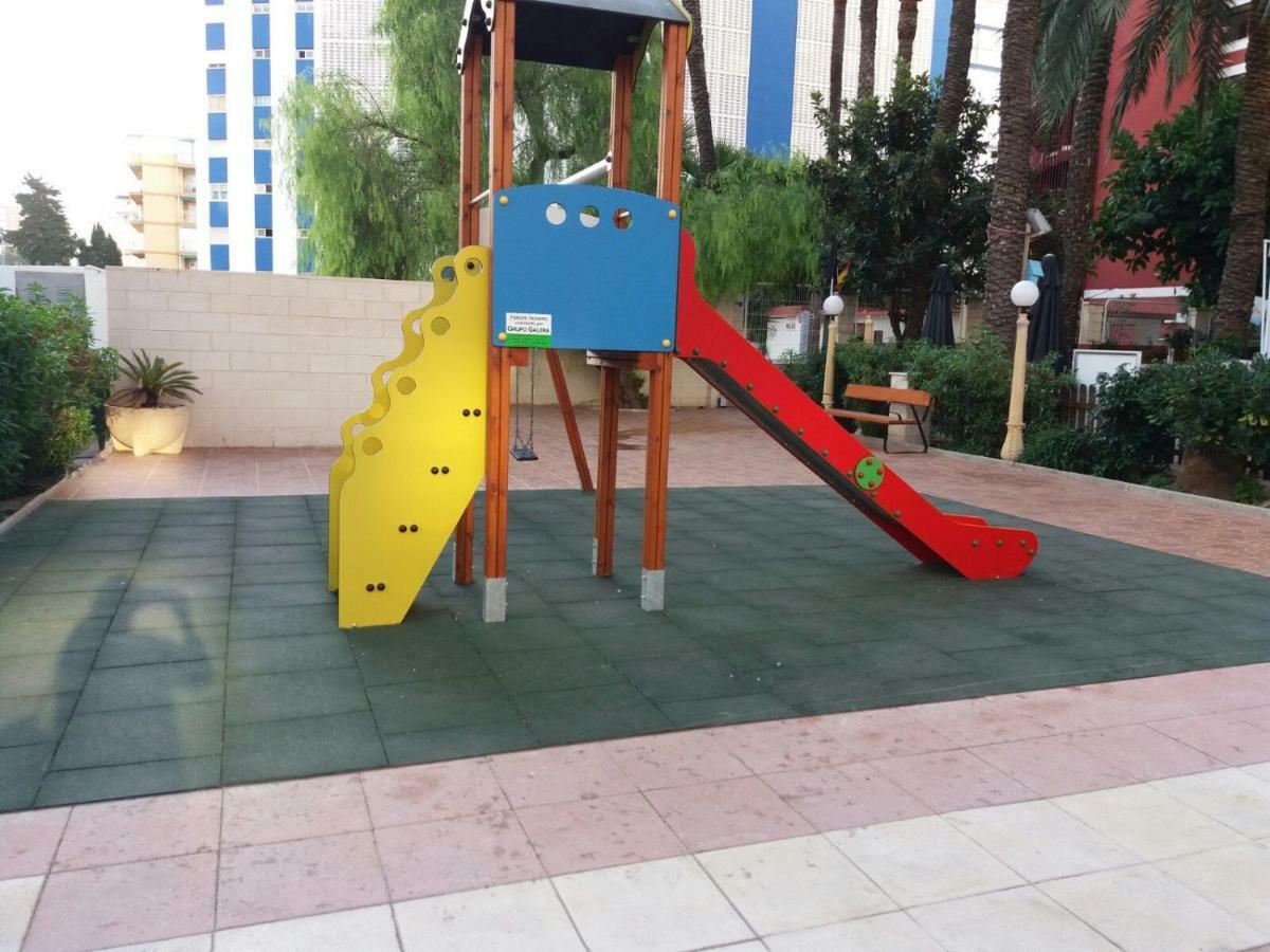 Apartamento Ibanez Benidorm Bagian luar foto