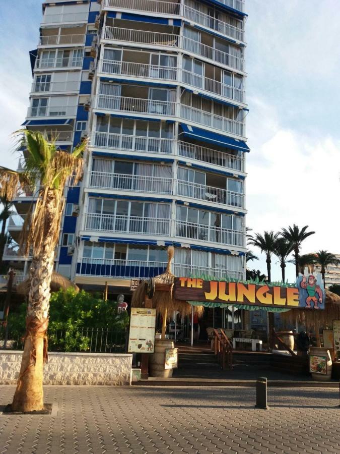 Apartamento Ibanez Benidorm Bagian luar foto